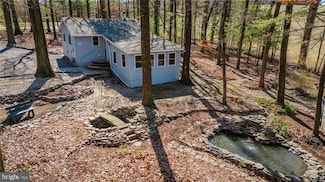 202 Tower Rd, New Ringgold, PA 17960