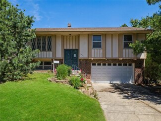 4601 Aurora Ave, Des Moines, IA 50310