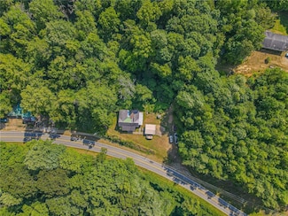 4542 E Hall Rd, Gainesville, GA 30507