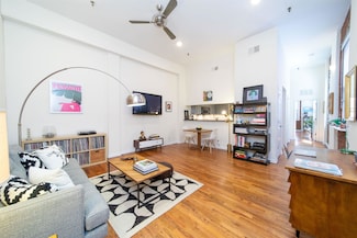 158 Wayne St Unit 322A, Jersey City, NJ 07302