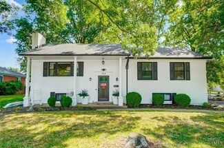 944 Rosetree Ln, Cincinnati, OH 45230