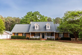 184 Wildflower Dr, Social Circle, GA 30025