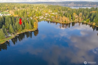 16051 SE 16th St, Bellevue, WA 98008