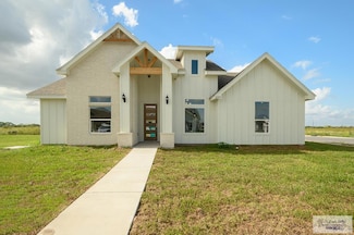 8702 Sandpiper Dr, Harlingen, TX 78552