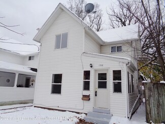 1108 Eureka St, Lansing, MI 48912