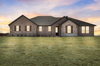 2 E Lewis St, Sherman, TX 75090