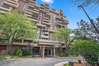 465 W Dominion Dr Unit 1208, Wood Dale, IL 60191