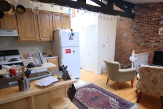 76 Tyler St Unit P4, Boston, MA 02111