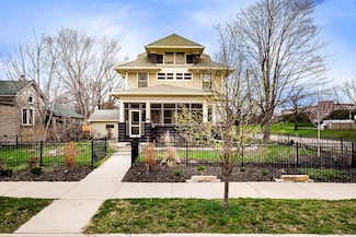 1324 Washington Ave, Oshkosh, WI 54901