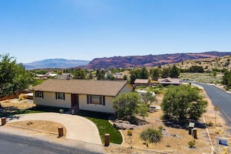5805 N 1400 W, Saint George, UT 84770