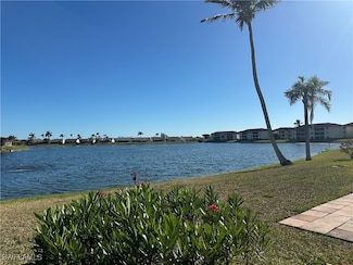 11621 Spinnaker Way, Fort Myers, FL 33908