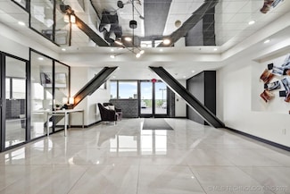 5810 E Skelly Dr Unit 1402, Tulsa, OK 74135