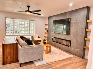 8308 E Holly St, Scottsdale, AZ 85257