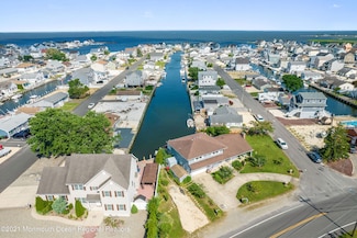 1041 Bayview Ave, Bayville, NJ 08721
