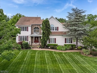 33 Gates Place, Wayne, NJ 07470
