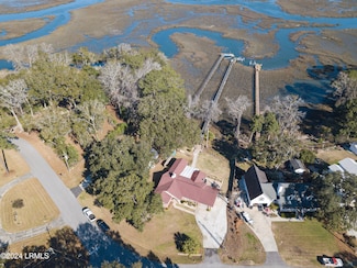 6118 Vaux Rd, Beaufort, SC 29906