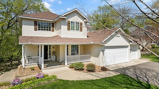 4167 Hallgren Ln, Excelsior, MN 55331