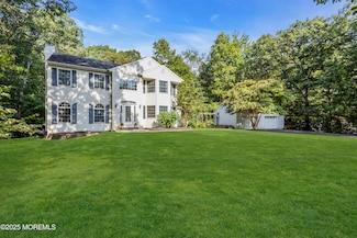 28 Lauren Ln, New Egypt, NJ 08533