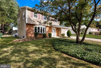 407 Valley Run Dr, Cherry Hill, NJ 08002