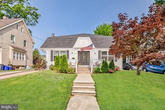 11 E Summerfield Ave, Collingswood, NJ 08108