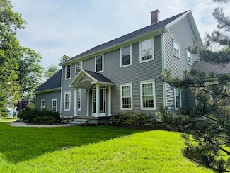 134 Pine Ledge Rd, Bangor, ME 04401
