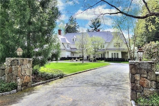 75 Cavalry Rd, Westport, CT 06880