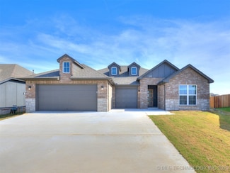 13402 E 124th St N, Collinsville, OK 74021