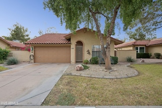 12214 S Shoshoni Dr, Phoenix, AZ 85044