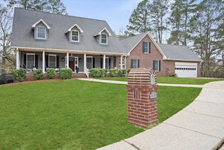 6 Stonesthrow Dr, Laurel, MS 39440