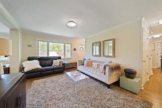 63 Meadow Ln, Katonah, NY 10536