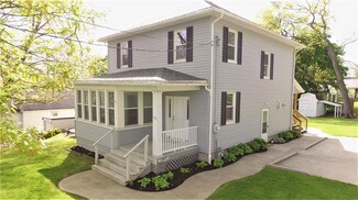 1133 Pleasant View Dr, Vandergrift, PA 15690