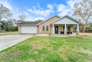 11803 22nd St, Santa Fe, TX 77510