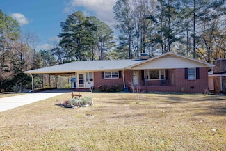 102 Hillcrest Dr, Smithfield, NC 27577