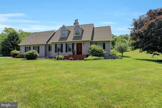 9064 Possum Hollow Rd, Shippensburg, PA 17257