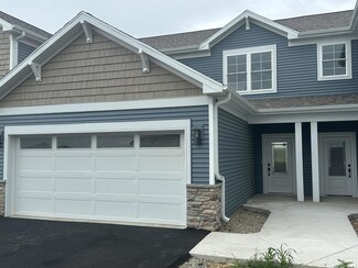 3152 S Bartells Dr Unit B, Beloit, WI 53511