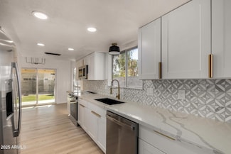 1610 N Apache Dr, Chandler, AZ 85224