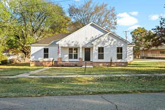 409 E Park Ave, Bald Knob, AR 72010