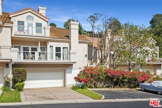 622 Palisades Dr, Pacific Palisades, CA 90272