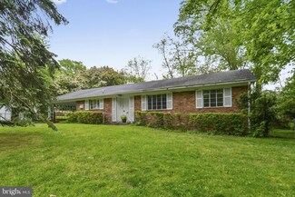 3804 Inverness Dr, Chevy Chase, MD 20815