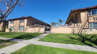 811 Orchid Ct Unit F, Upland, CA 91786