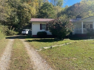 2890 Kentucky 302, van Lear, KY 41265