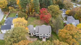 31 Porter Rd, Andover, MA 01810