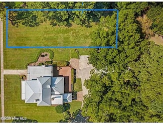 00 W Main St, Washington, NC 27889