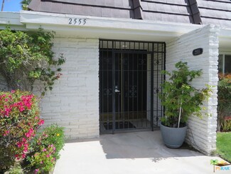 2555 E Jacaranda Rd, Palm Springs, CA 92264