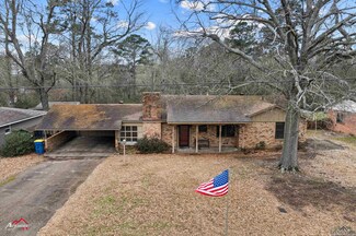 2007 Roberts St, Kilgore, TX 75662