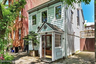 201 Elm St, Albany, NY 12202