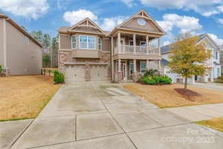 10118 Castlebrooke Dr, Concord, NC 28027