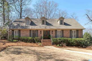 3948 River View Dr, Vestavia, AL 35243