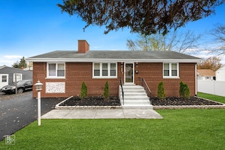 8535 S Mcvicker Ave, Chicago, IL 60638