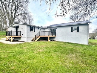 113 Emerald St, Clarksville, PA 15322